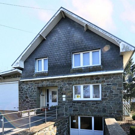 בוטגנבאך Traditional Holiday Home In B Tgenbach With Sauna מראה חיצוני תמונה